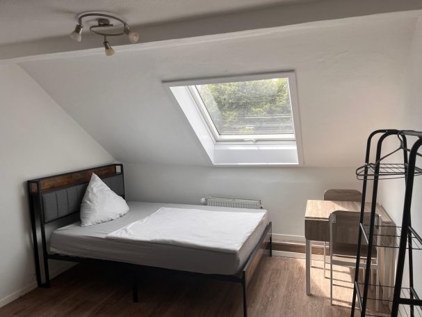 Monteurzimmer in der Pension Linde Stuttgart-Untertürkheim