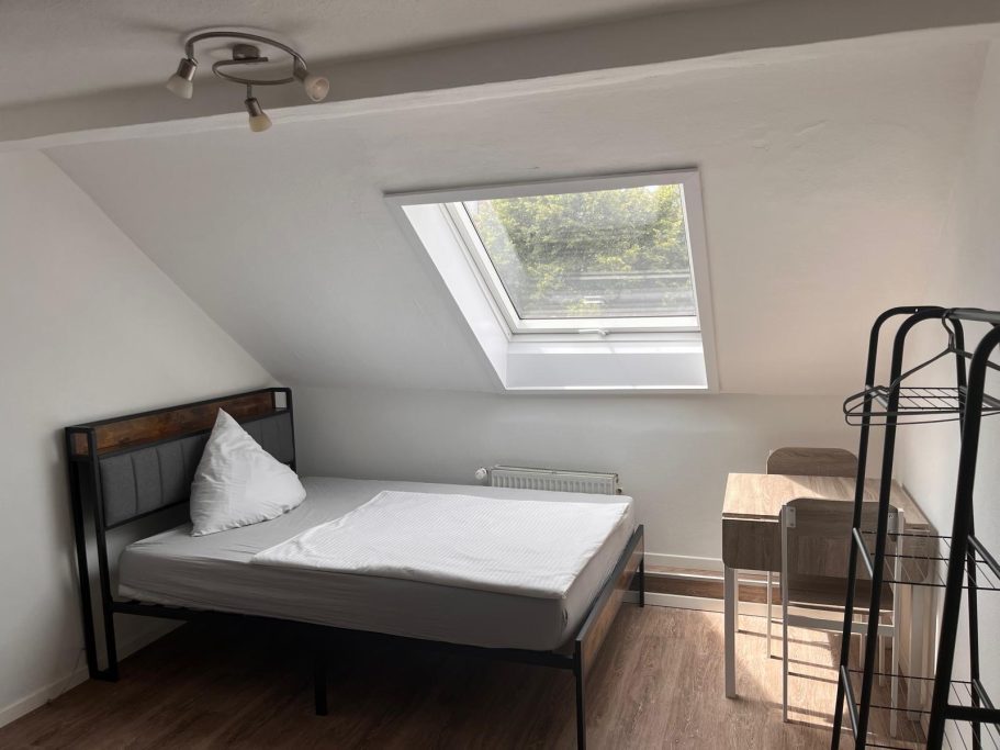 Monteurzimmer in der Pension Linde Stuttgart-Untertürkheim